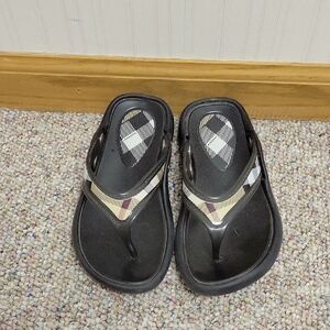Burberry Rubber Flip Flops Sz 36 US 5.5-6